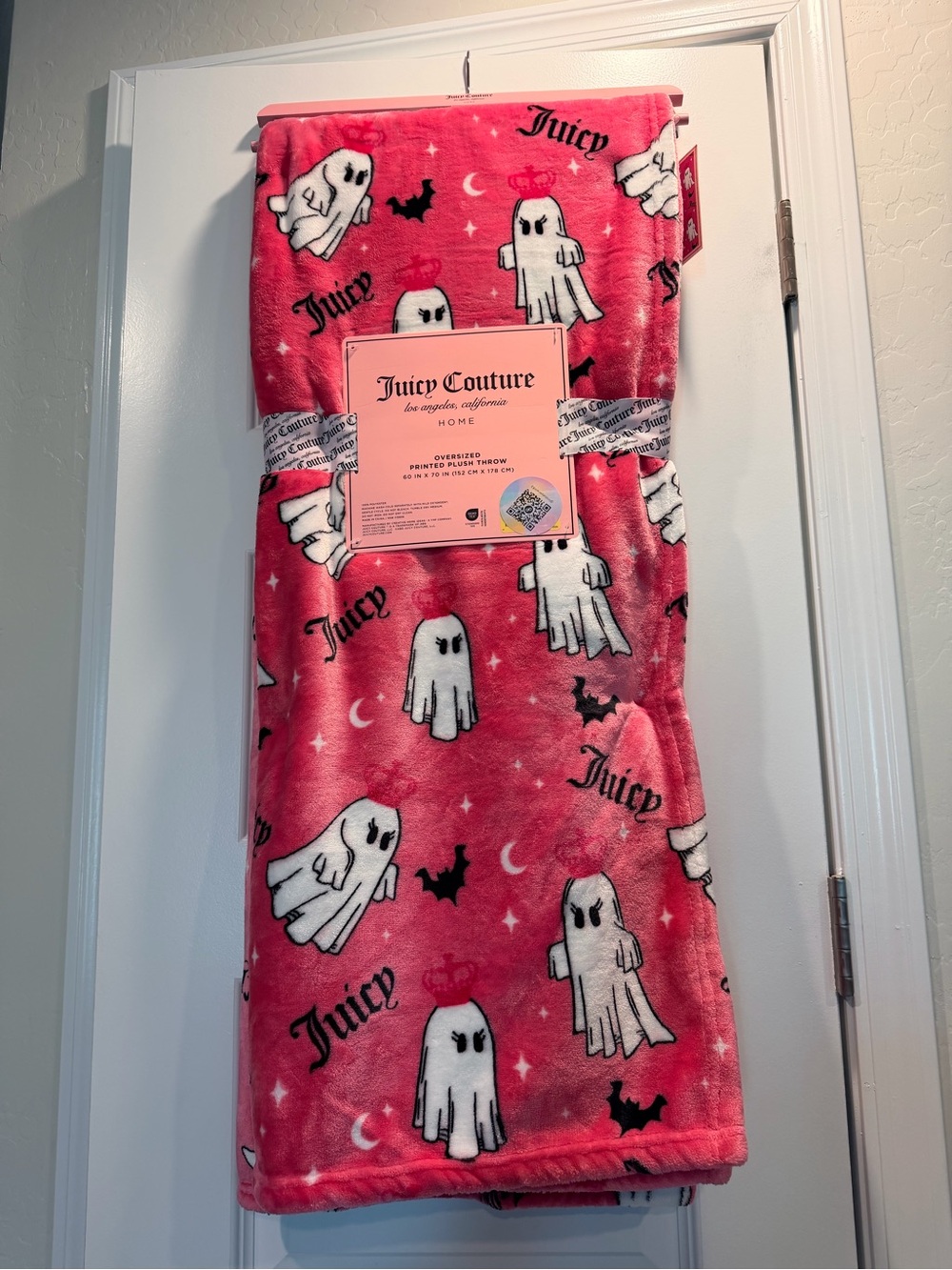 NWT Juicy Couture Pink Ghost Crown Oversized Throw Blanket Spooky Cute